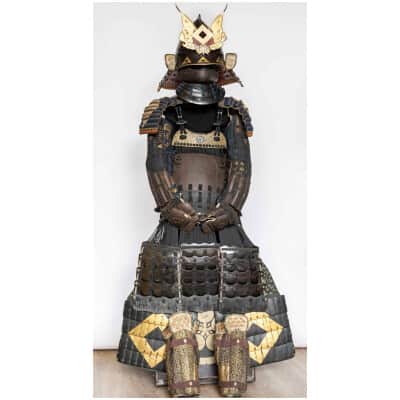 Armure japonaise de type roku-do-gussoku signée Munetaka Myochin (Kojima)18ème siècle
