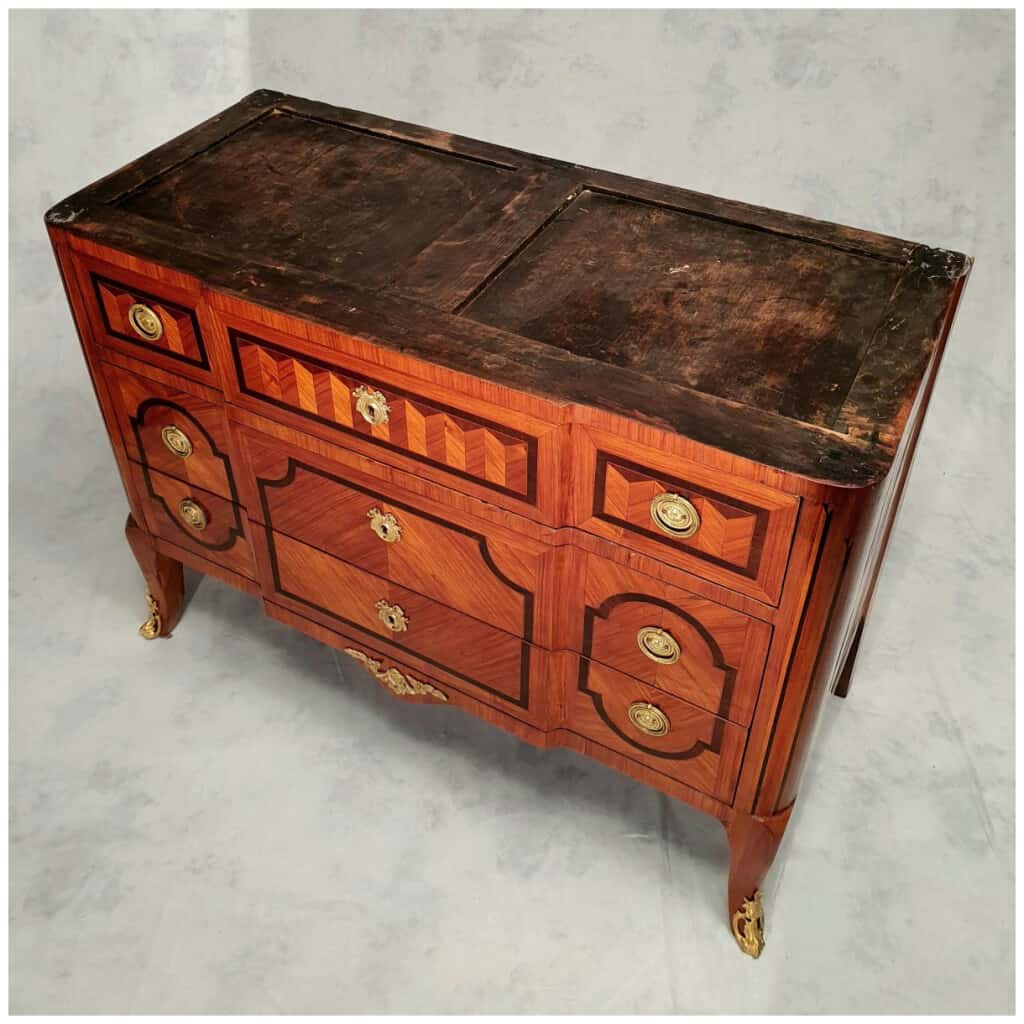 Louis XV Transition Commode, Louis XVI – Geometric Marquetry – Rosewood – 19th 13