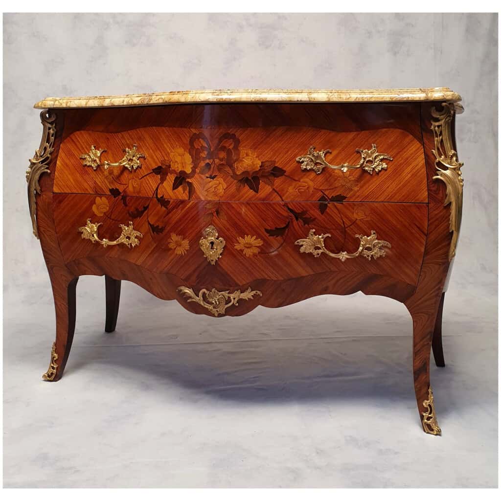 Commode Bombée De Style Louis XV – Marqueterie Florale – Bois De Rose & Palissandre – 19ème 4