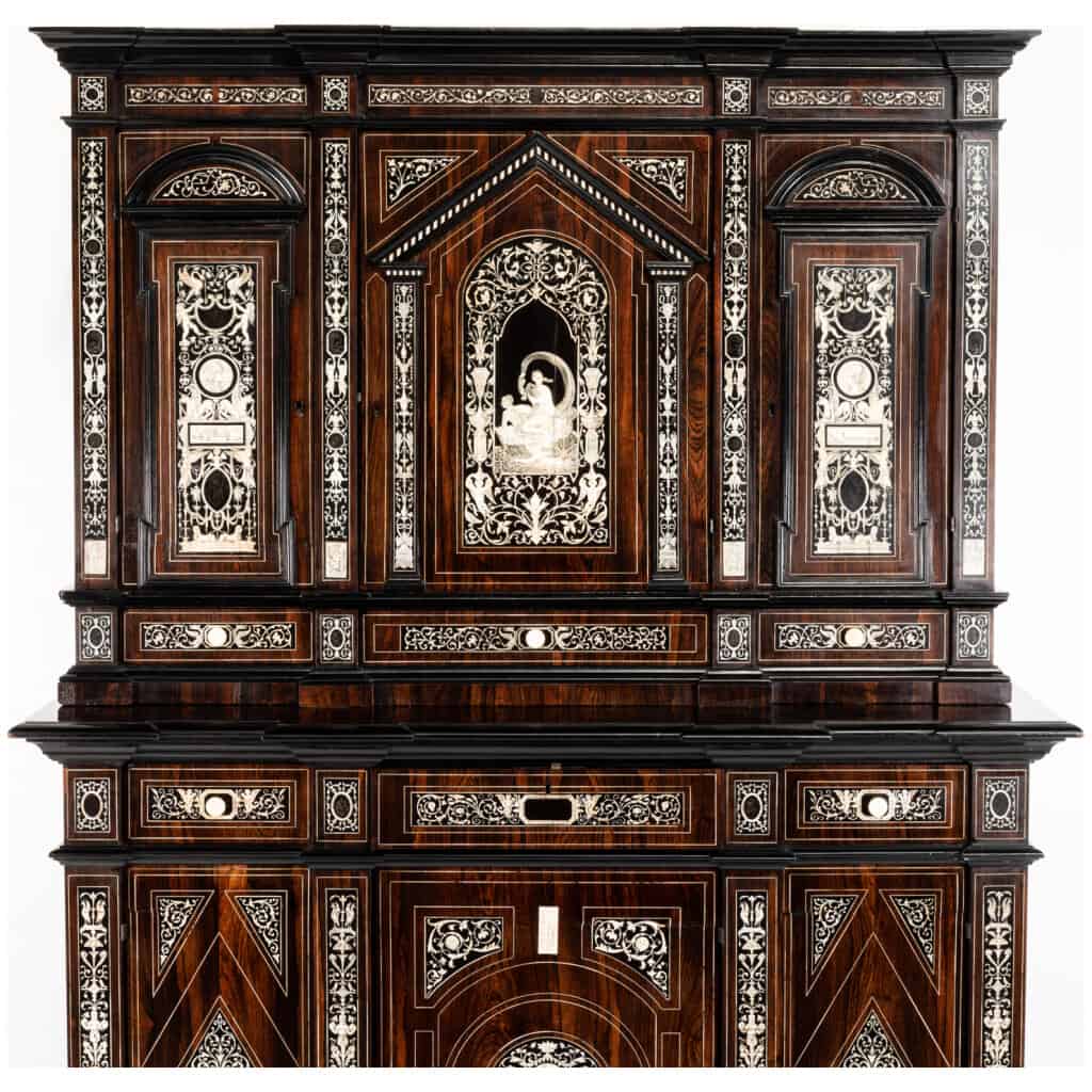 Buffet with two bodies in neo-Renaissance rosewood, XIXe 8