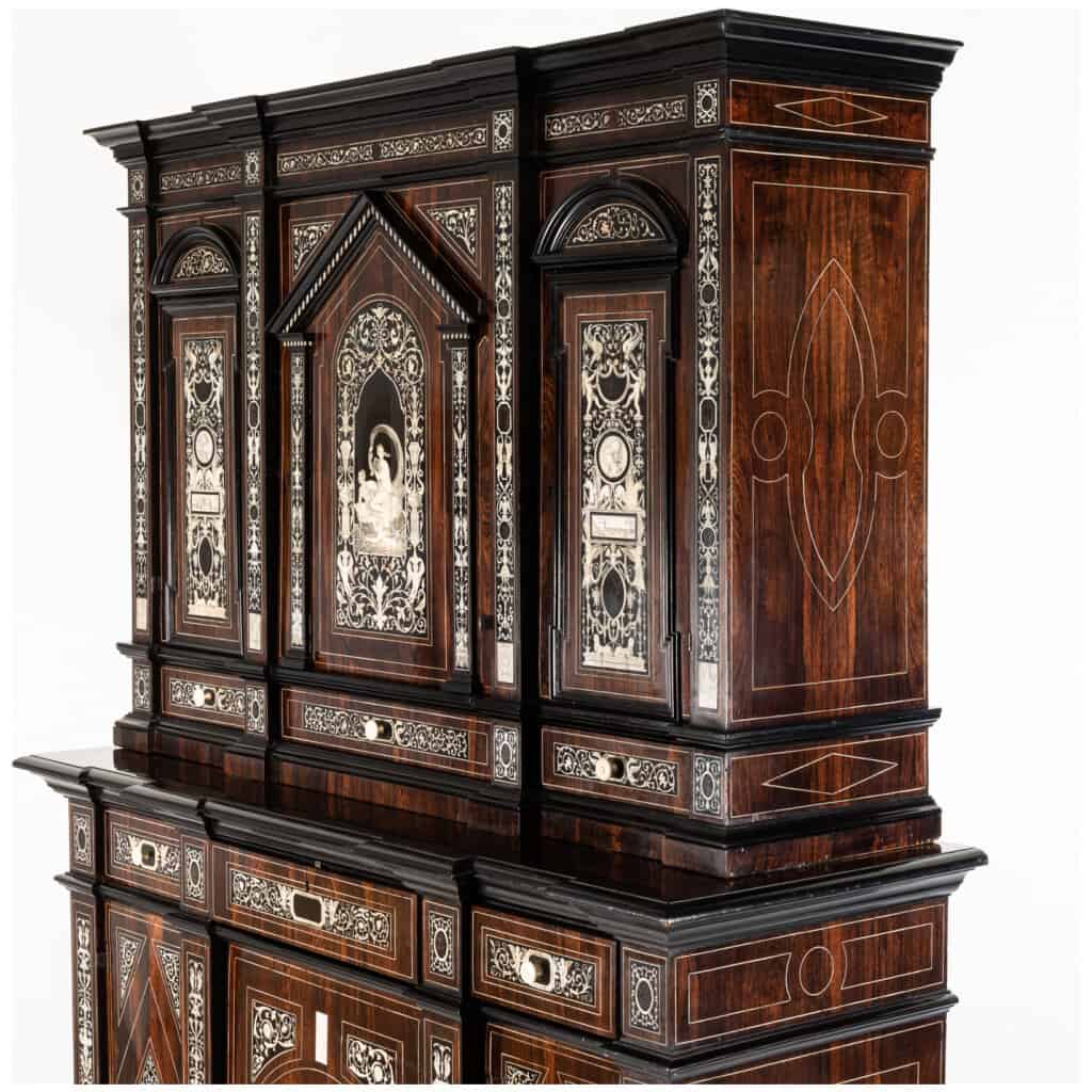 Buffet with two bodies in neo-Renaissance rosewood, XIXe 9