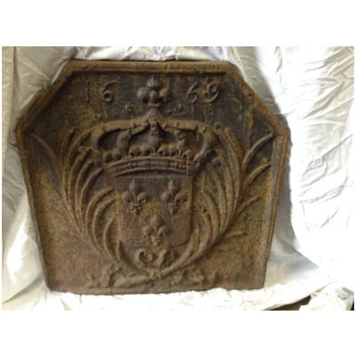 Plaque en fonte époque XVII ième