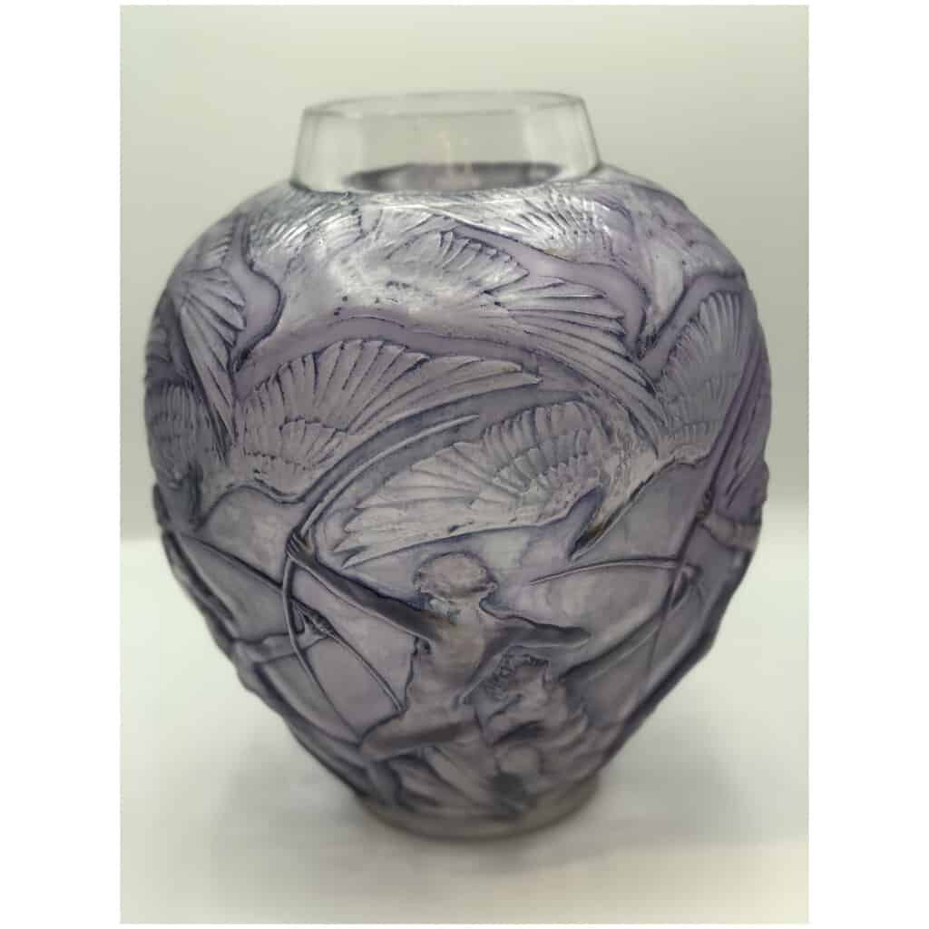 Lalique "archer" vase 3