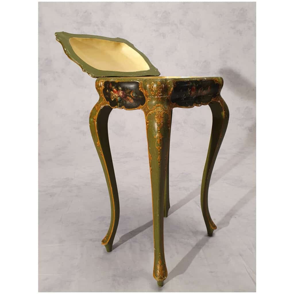 Table Coffret Style Louis XV – Vénitien – Bois Peint – 19ème 7