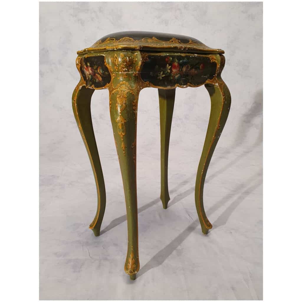 Table Coffret Style Louis XV – Vénitien – Bois Peint – 19ème 4