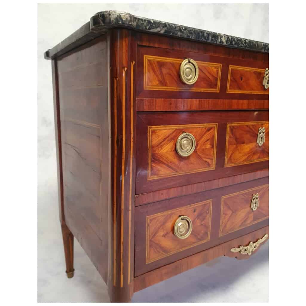 Louis Period Commode XVI – Rosewood & Palisander – 18th 10