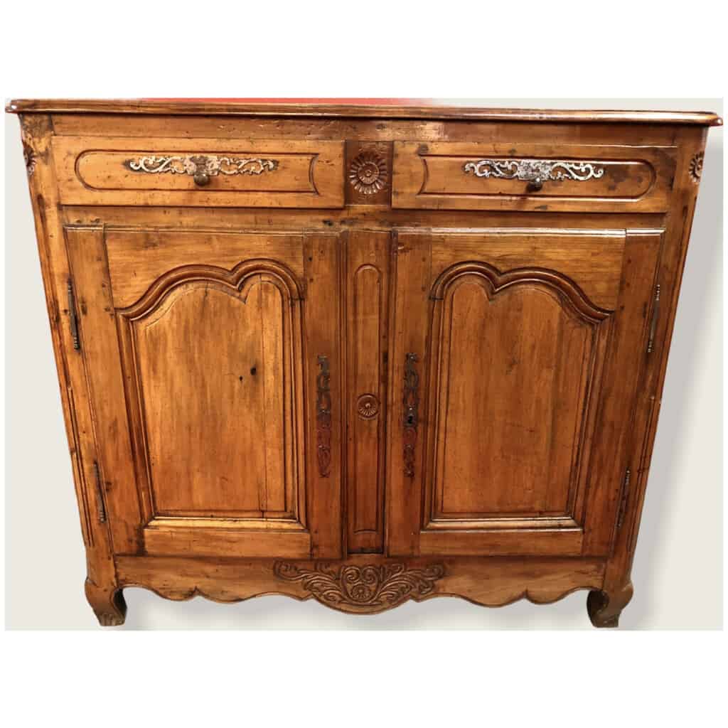 Low sideboard in molded walnut 19th century 9