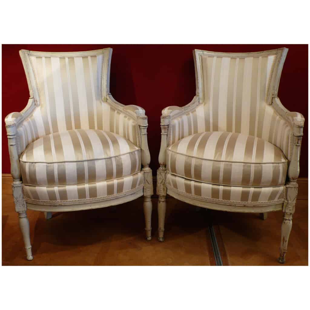 Pair Of Old Bergères From The Directoire Period In Fine Lacquered Wood XVIIIth Century 7