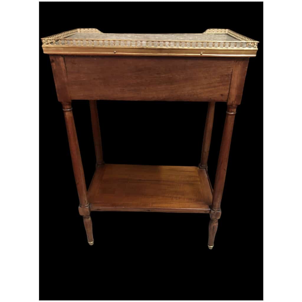 Petite console rectangulaire en acajou vers 1800 8