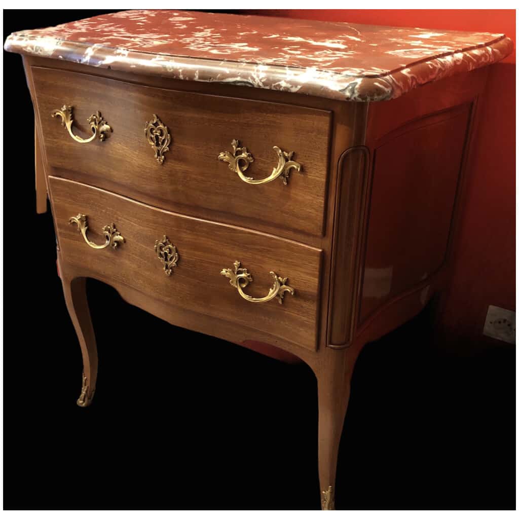 18th century mahogany small sauté-pan with two drawers 3