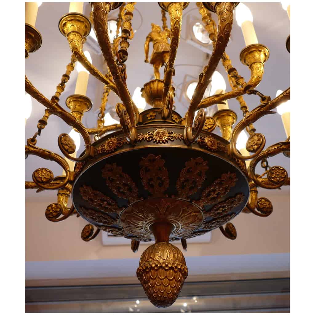 Important 18-light Empire chandelier in chiseled and gilded bronze 11