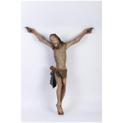 Christ in polychrome wood.
