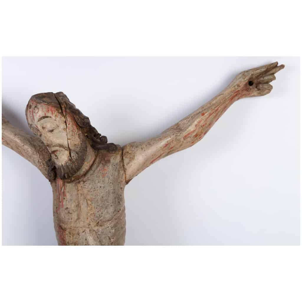 Christ in polychrome wood. 8