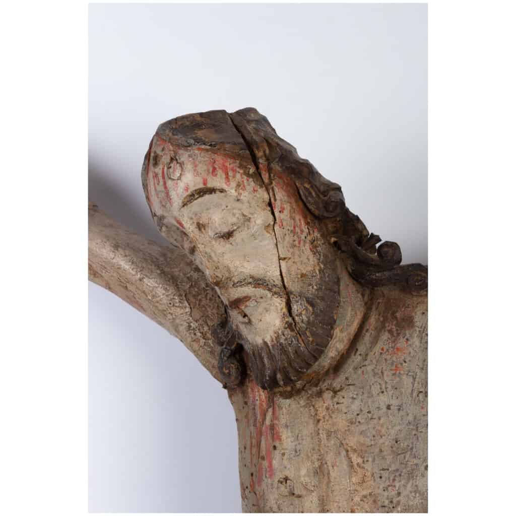 Christ en bois polychrome. 7