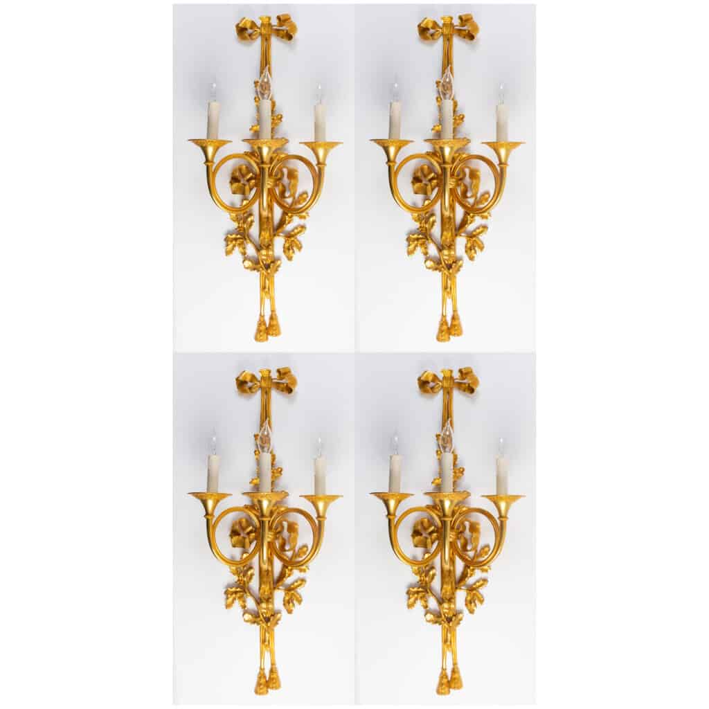 Suite of four important Louis style sconces XVI. 3