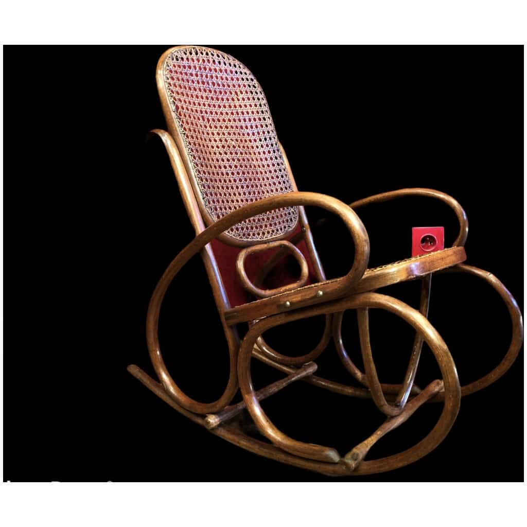 ROCKING CHAIR in curved wood, child model 6