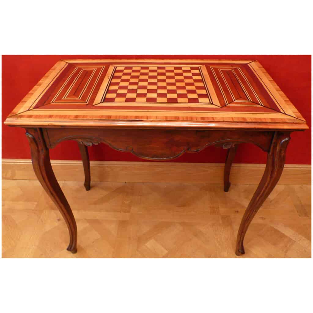 Table à jeux XVIII ème siècle style Louis XV noyer travail Grenoblois 5