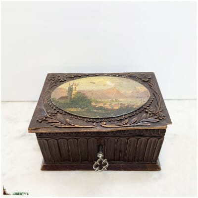 Wooden box with painted decoration Lake Geneva, 11.5 cm x 8.5 cm