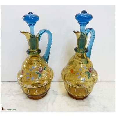 Pair of enamelled decanters by Legras, high. 23 cm, (Deb. XXth)