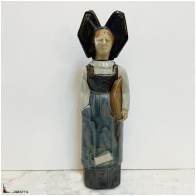 Alsatian anthropomorphic sandstone bottle Dolfi HB Quimper, high. 30 cm, Deb. Twentieth