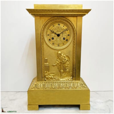 Gilt bronze mercury clock, “Saint Vincent de Paul” subject, movement with silk thread suspension, top. 41 cm (Deb. XIXe)