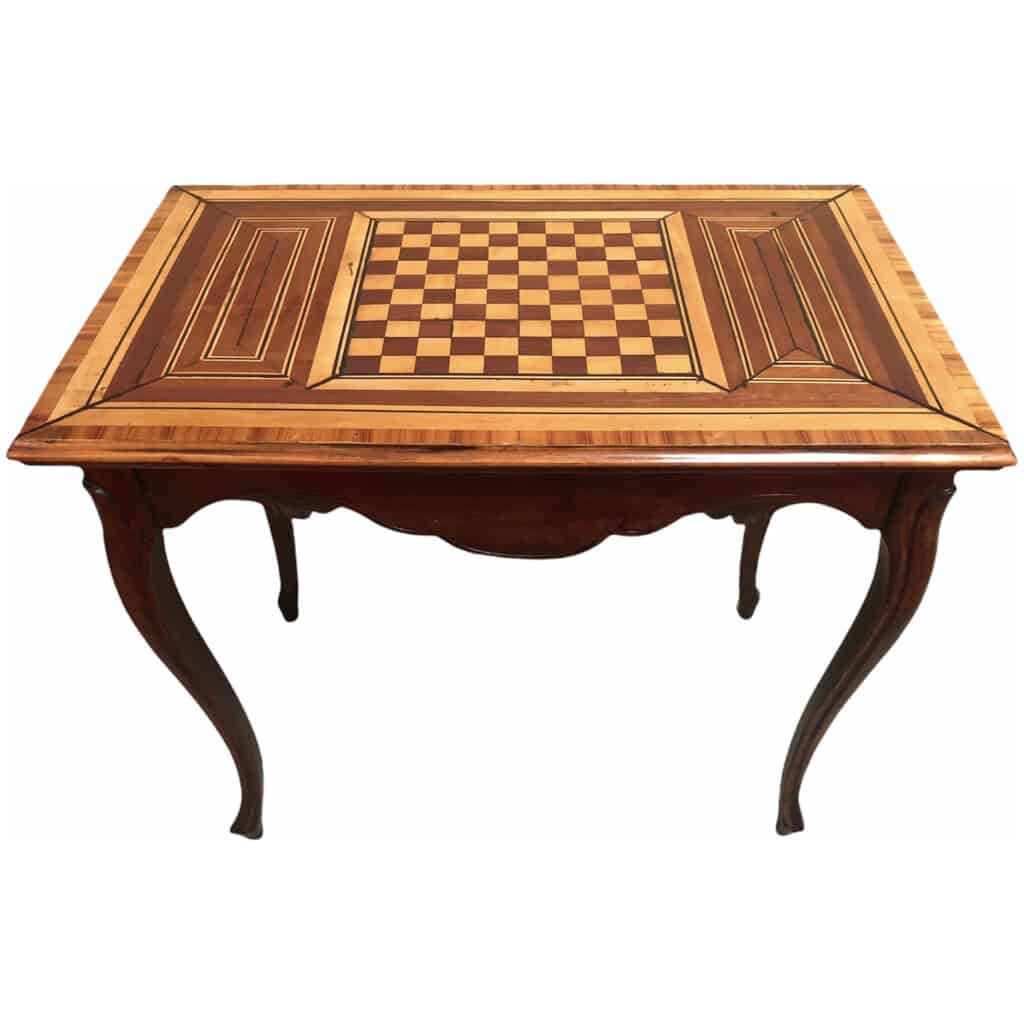18th century Louis XV style game table in walnut Grenoblois work 5