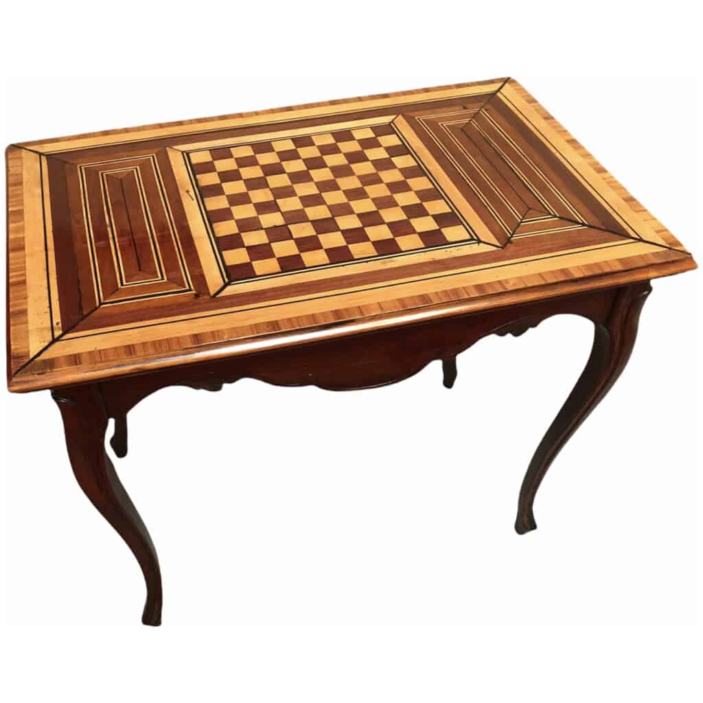 18th century Louis XV style game table in walnut Grenoblois work 6