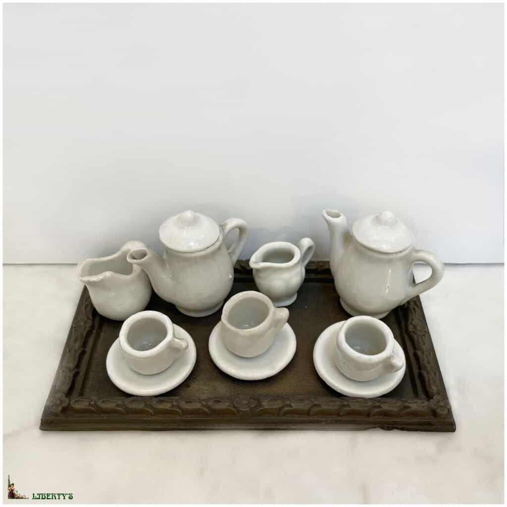 Porcelain dinette on bronze tray, 13 cm x 7.5 cm, (Deb XIXe) 3