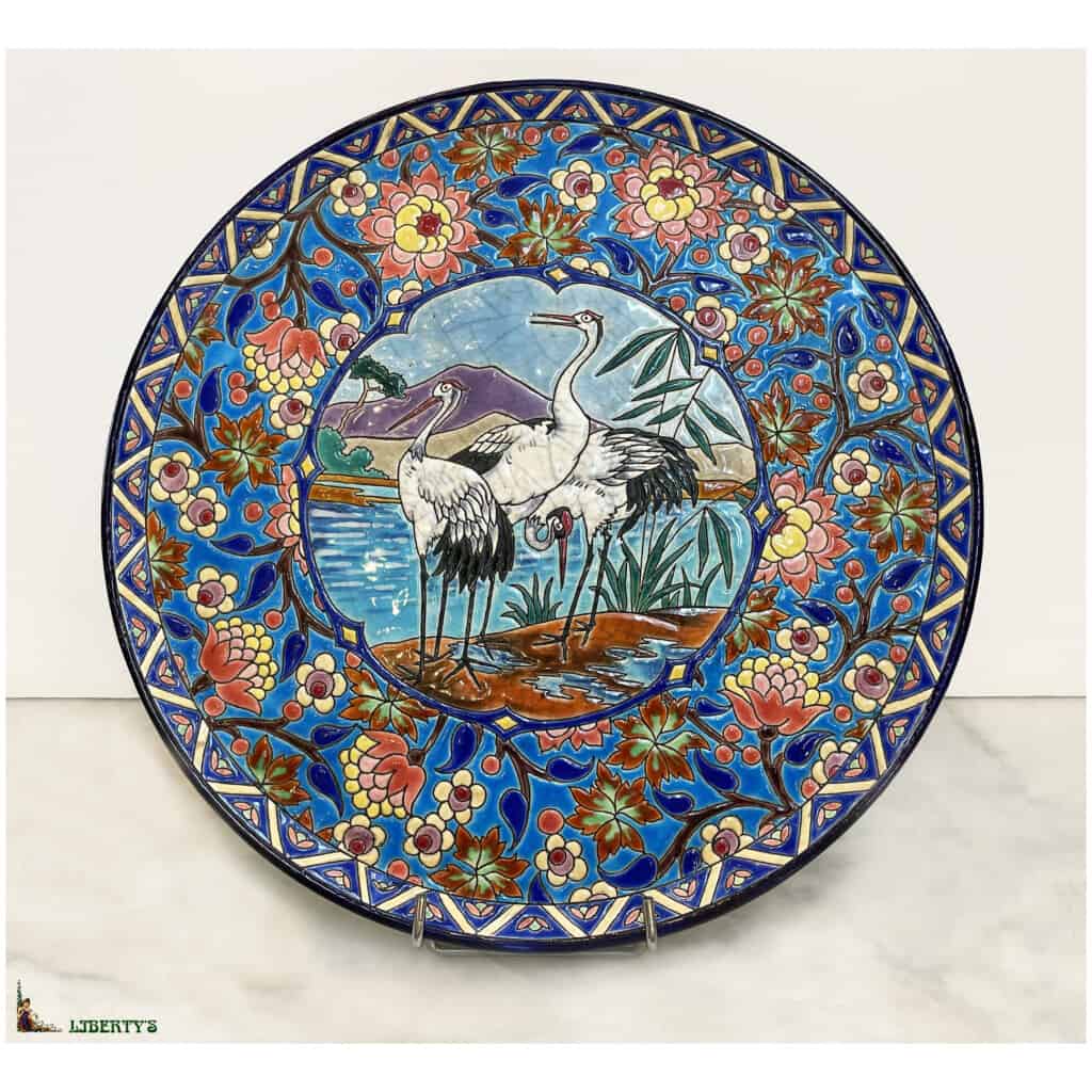 Plat avec cartel Emaux de Longwy, décor de grues du Japon, diam. 31 cm, (1920-1930) 3