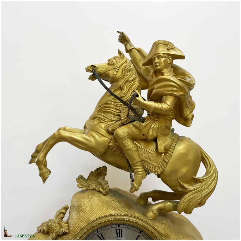 Ormolu gilt bronze clock “Napoleon Bonaparte on horseback” silk suspension, 47 cm height, (Deb. XIXe) 4