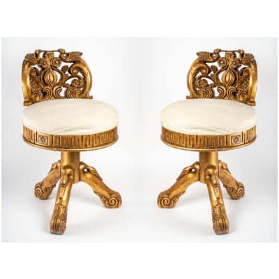 Pair of musician's chairs (early 3th century) XNUMX