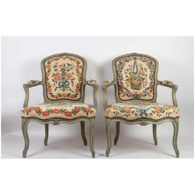 Pair of Louis XV (1724 - 1774) convertible armchairs.