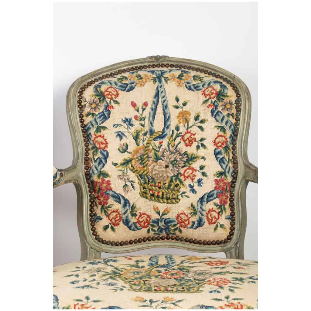 Paire de fauteuils cabriolets d’époque Louis XV (1724 – 1774). 7