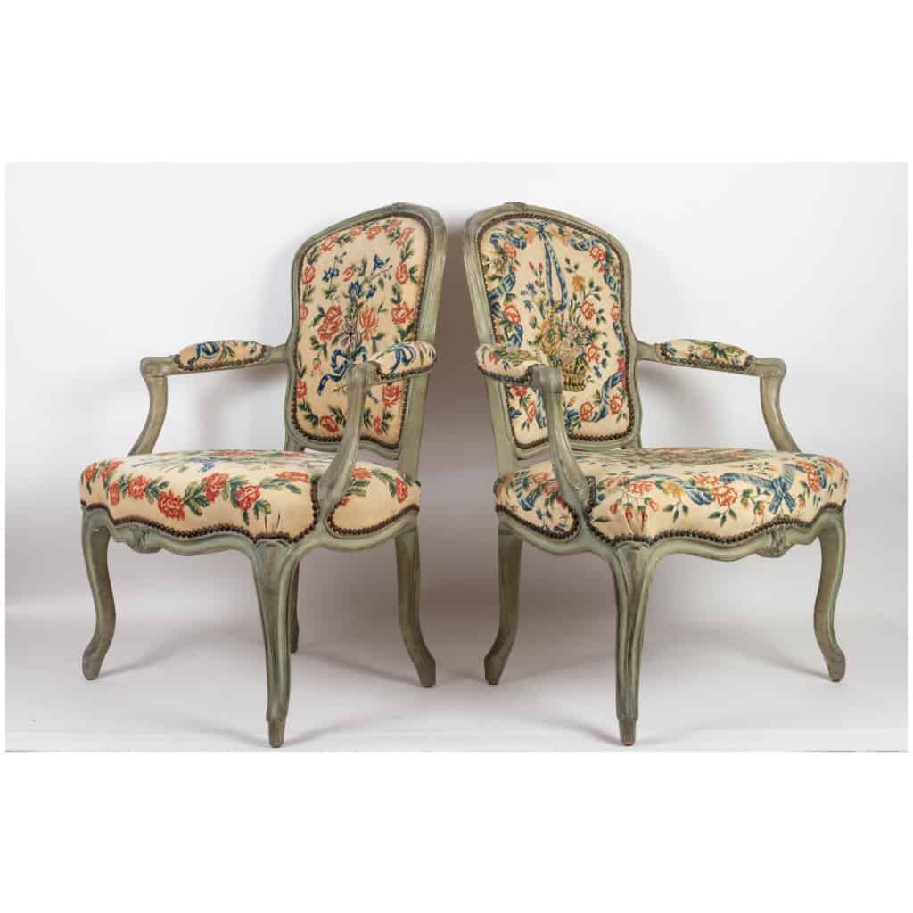 Pair of Louis XV (1724 - 1774) convertible armchairs. 5