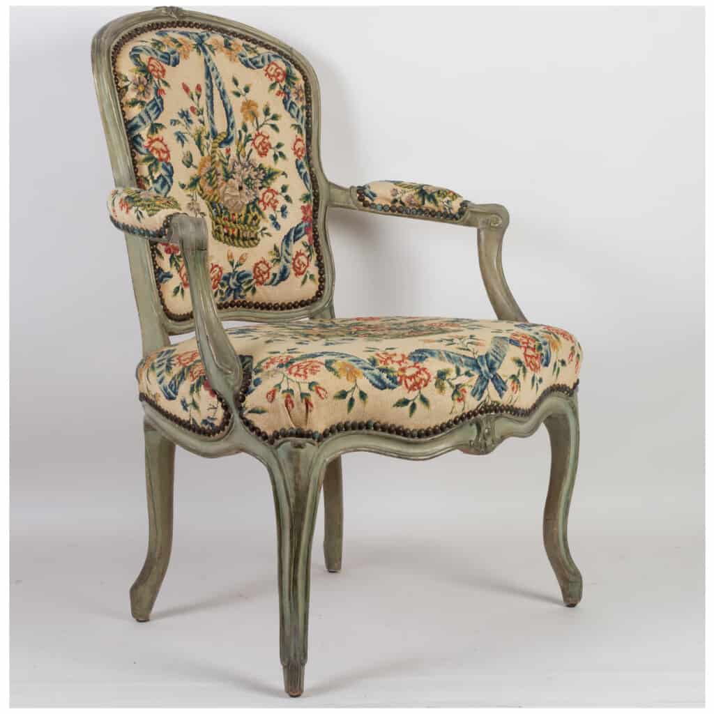 Pair of Louis XV (1724 - 1774) convertible armchairs. 6
