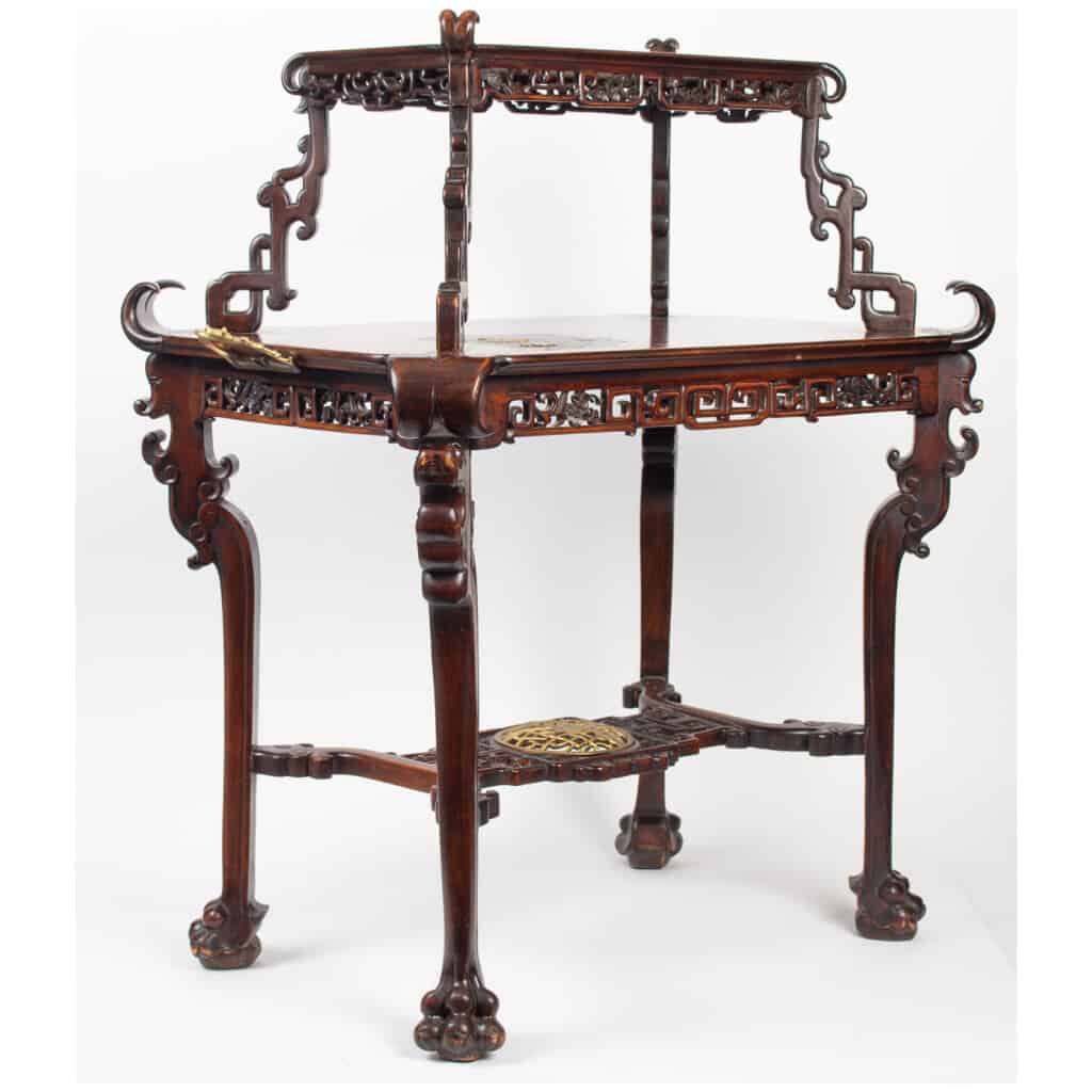 Japanese style table attributed to Viardot 3