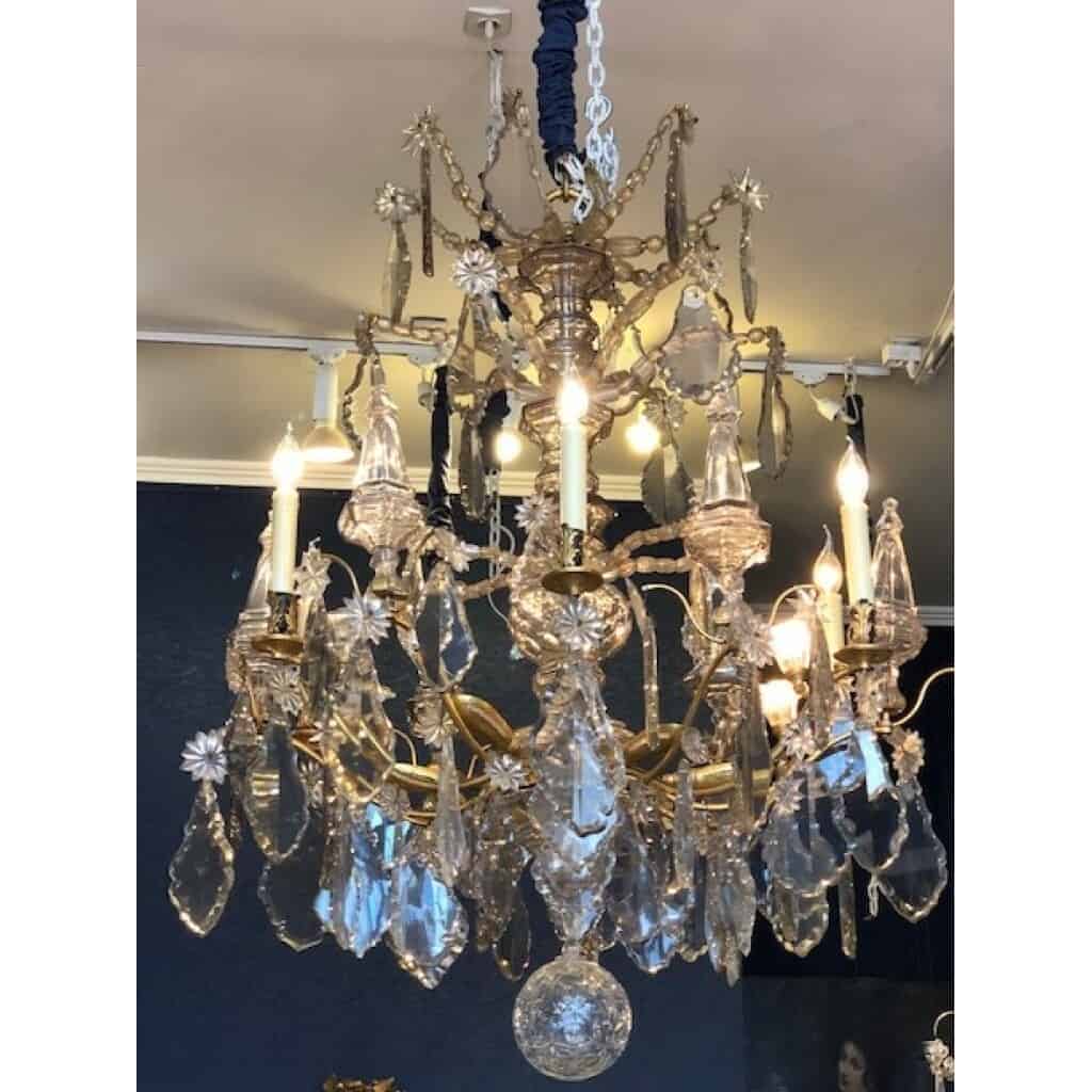 Grand lustre de style Louis XV. 3