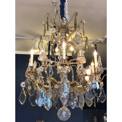 Grand lustre de style Louis XV. 3