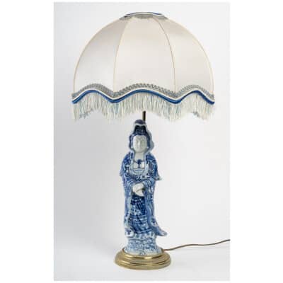 Lampe en porcelaine de Chine. 3