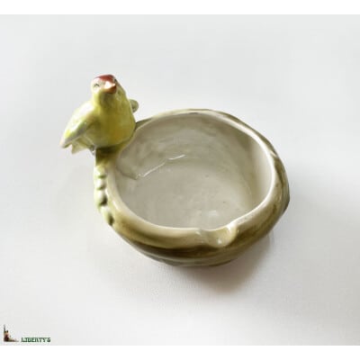 Slip-on ashtray with bird, width. 15 cm, (Deb XXth)