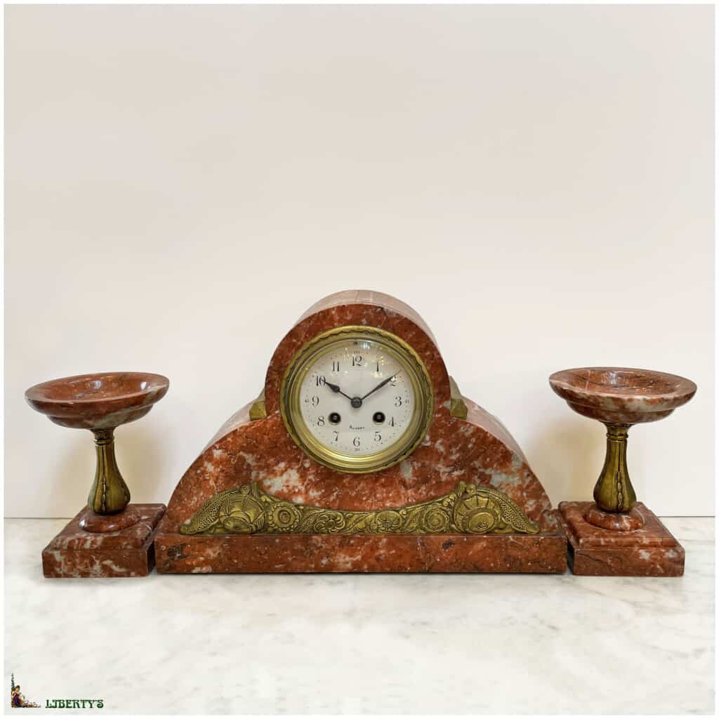Art-Deco marble and bronze clock with pair of cassolettes, width. 35.5 cm, (1920-1930) 3