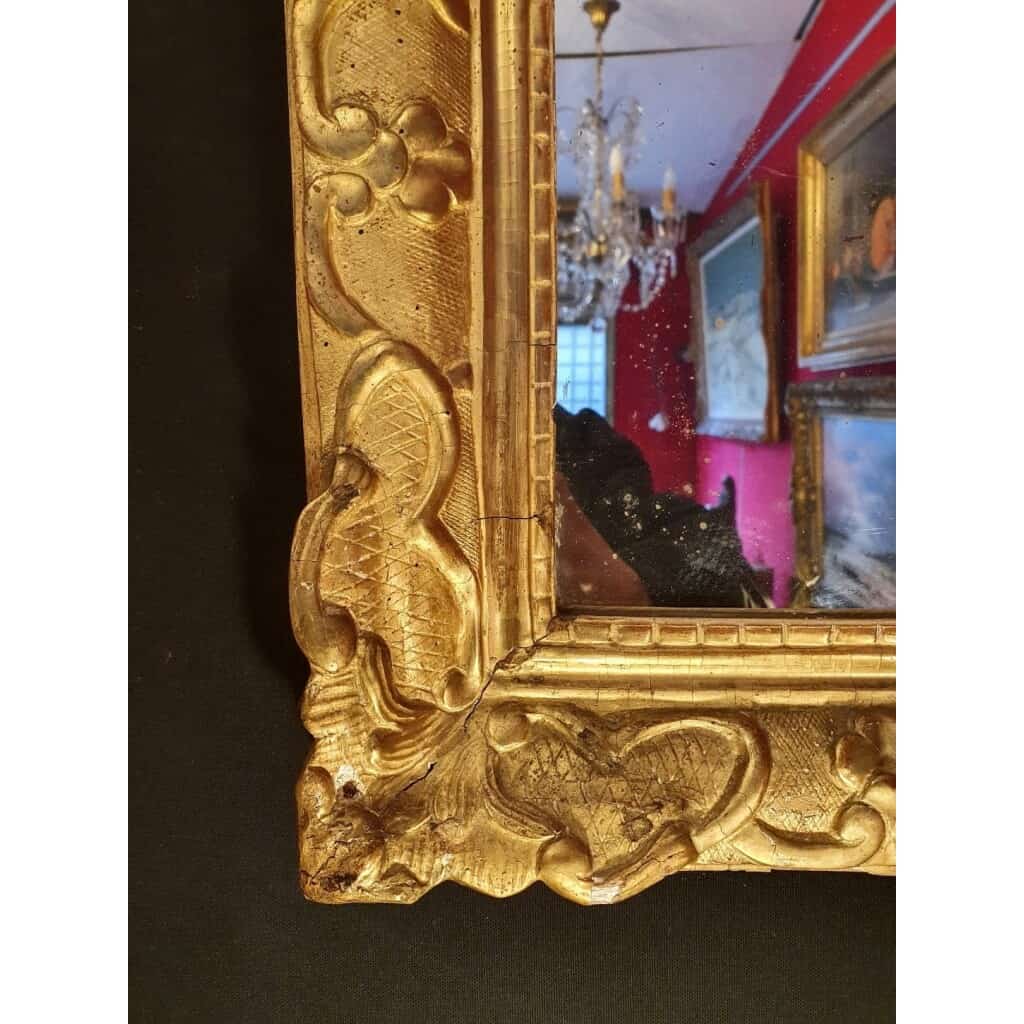 Miroir à Fronton Époque Régence – Décors Florale – Bois Sculpté Doré – 18ème 10