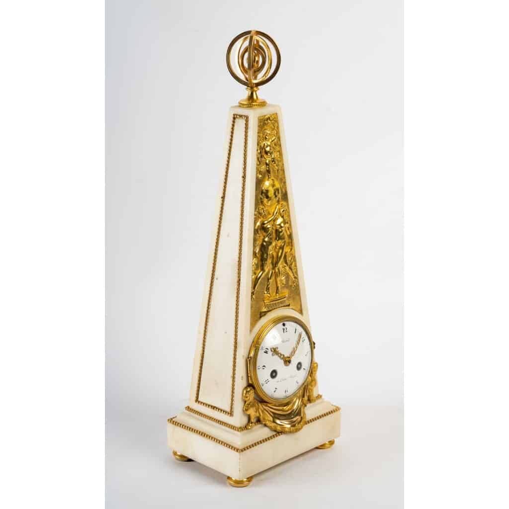 Pendule obélisque d’époque Louis XVI (1774 – 1793). 5