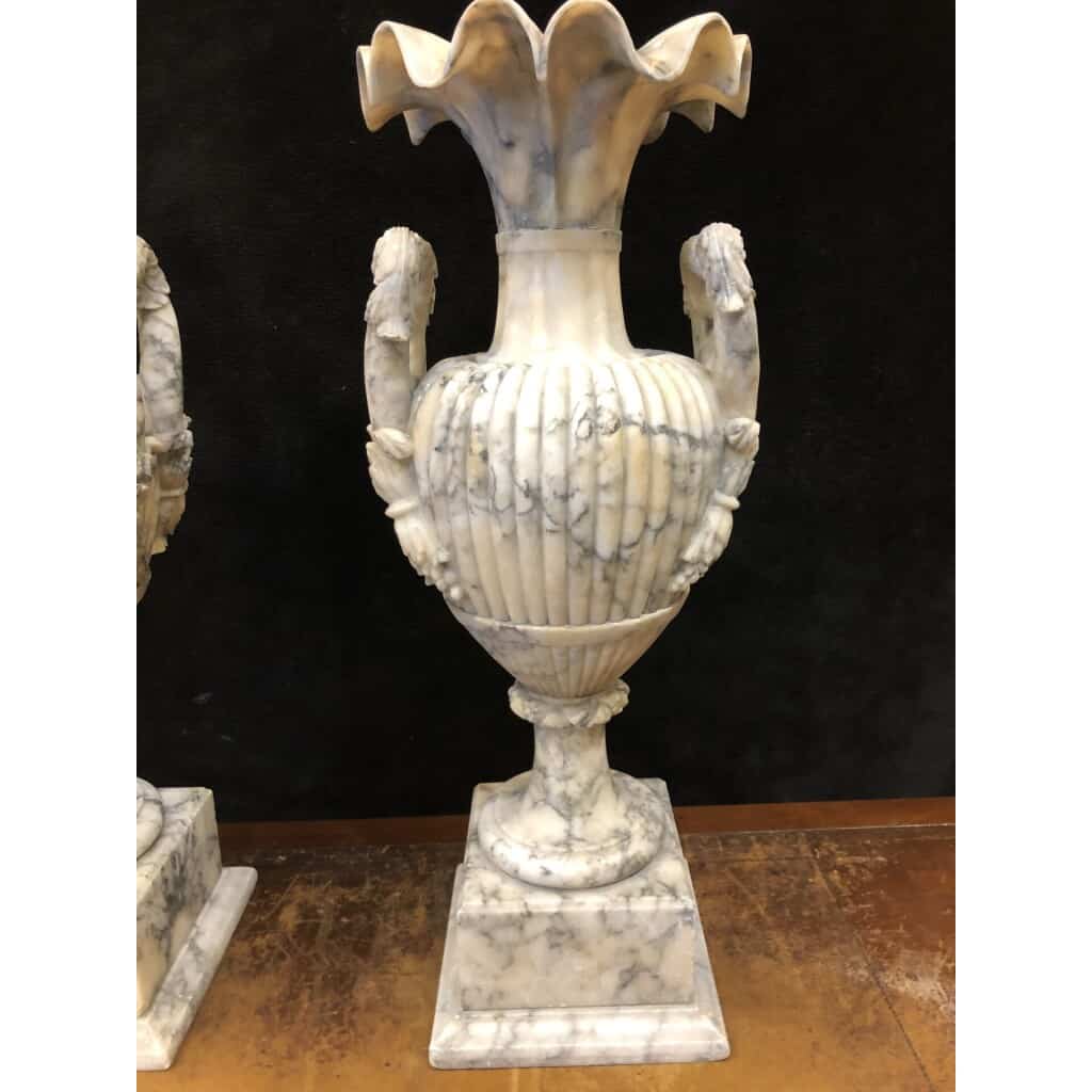 Large Pair Of Vases In Alabaster Italy Late XIXth H: 72 Cm 5