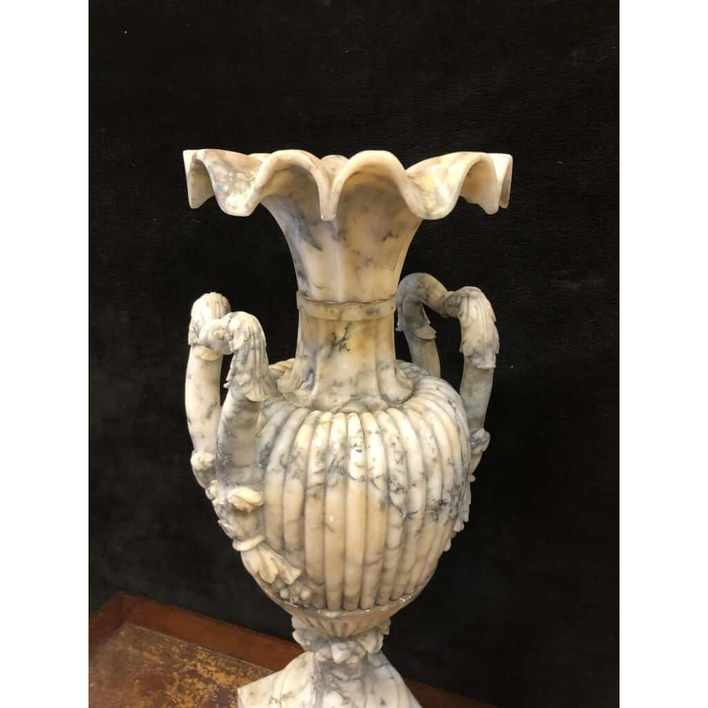 Large Pair Of Vases In Alabaster Italy Late XIXth H: 72 Cm 14