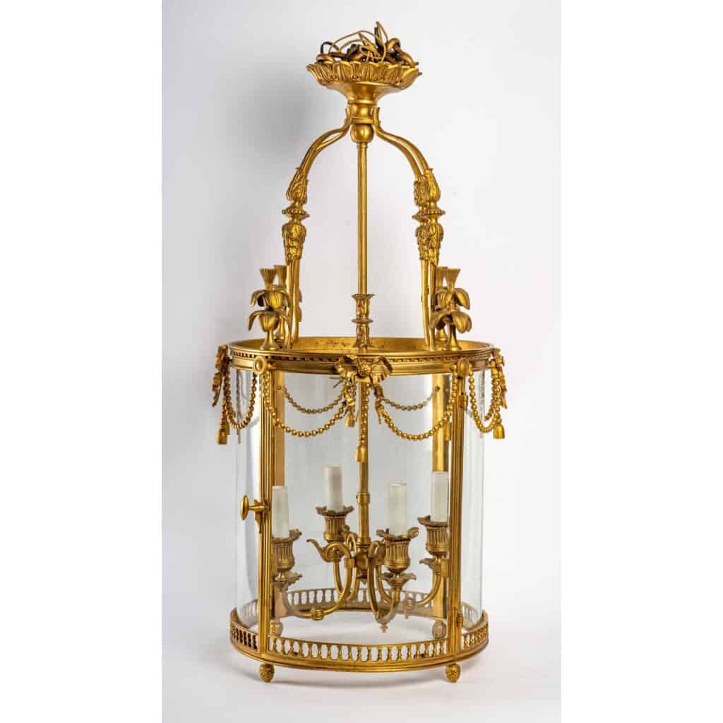 Louis style lantern XVI in gilded bronze. Circa 1970 8
