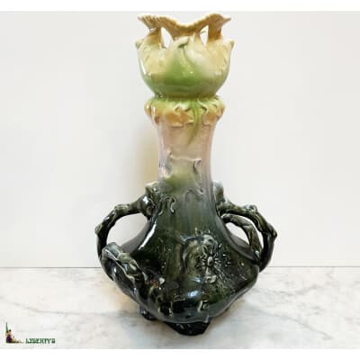 Vase barbotine de Fives-Lille, haut. 28 cm, (Fin XIXe)