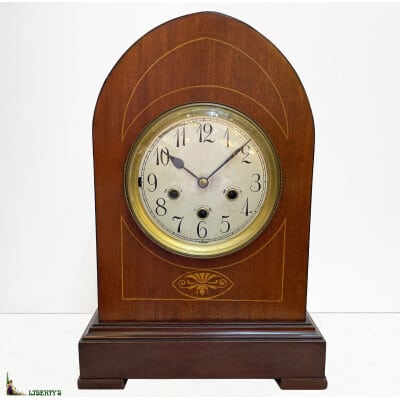 Art-Deco wood chime with Westminster sound at the Junghans, half and quarter hours, high. 39.5 cm, (Deb XXth) 3