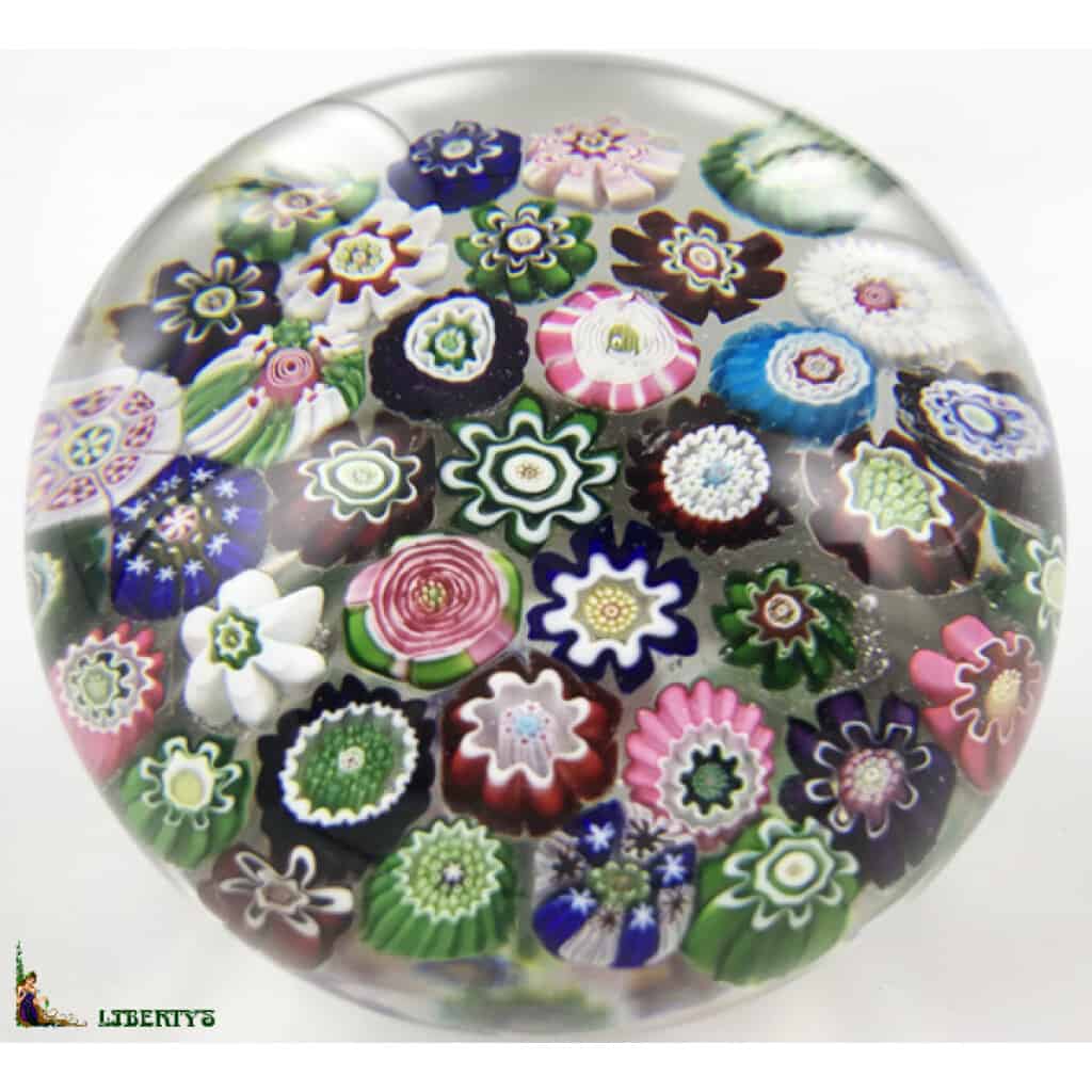 Clichy paperweight ball with millefiori including two roses, diam. 75mm (Mi XIXe) 4