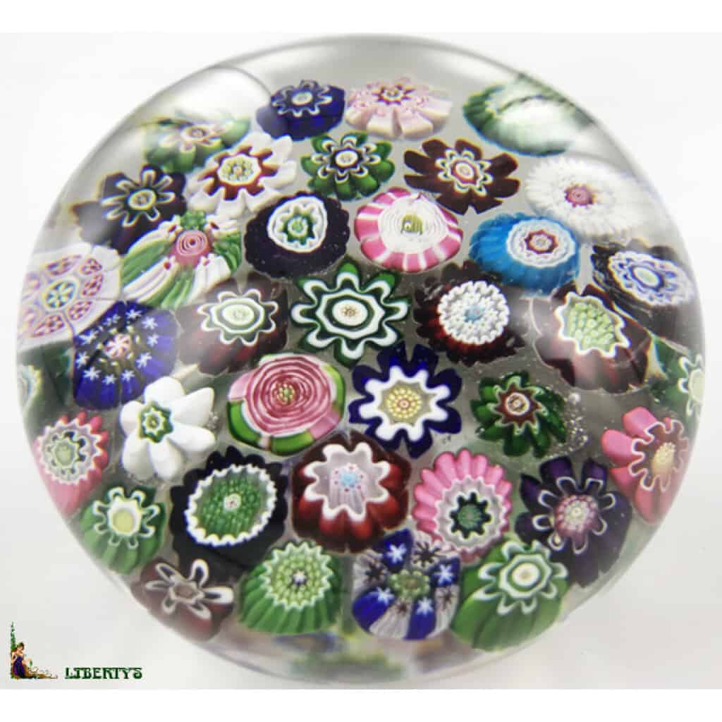 Boule presse-papiers de Clichy avec millefiori dont deux roses, diam. 75 mm (Mi XIXe) 4